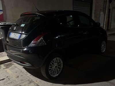 Usata Lancia Ypsilon Silver 80 CV (58 kW) 2014 Utilitaria