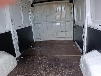 Usata Peugeot Boxer S 140 CV (102 kW) 2020 Bianco Furgone