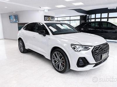 Usata Audi Q3 Sportback Ambiente 200 CV (147 kW) 2020 Grigio SUV