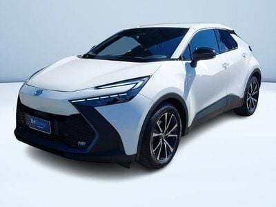 Usata Toyota C-HR Trend 140 CV (102 kW) 2024 Bianco SUV