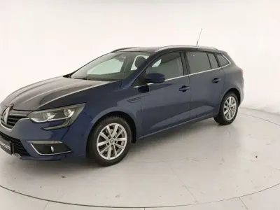 Usata Renault Mégane Business 95 CV (69 kW) 2020 Blu