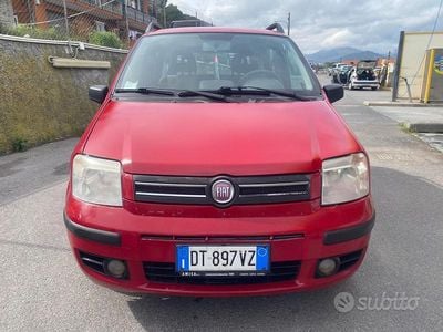 Usata Fiat Panda Dynamic 60 CV (44 kW) 2009 Rosso Utilitaria