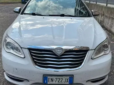 Usata Lancia Flavia 170 CV (125 kW) 2012 Bianco Cabrio