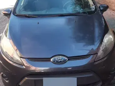 Usata Ford Fiesta 82 CV (60 kW) 2010 Berlina