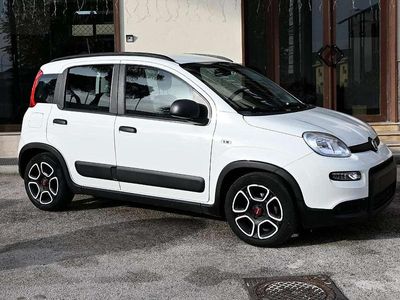 Usata Fiat Panda City Life 69 CV (50 kW) 2022 Bianco Utilitaria