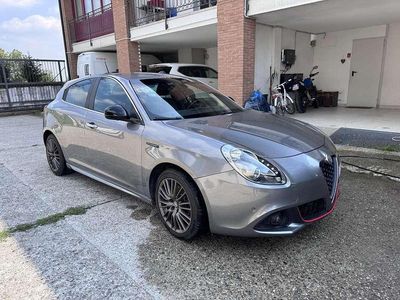 Usata Alfa Romeo Giulietta Exclusive 120 CV (88 kW) 2015 Utilitaria