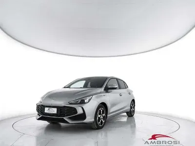 Nuevo MG MG3 Luxury 194 CV (142 kW) 2025 Plateado Utilitario