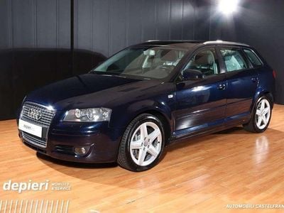 Usata Audi A3 Sportback Ambition 250 CV (183 kW) 2005 Blu/azzurro Utilitaria