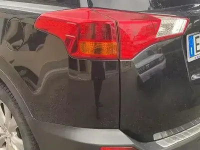 Second-hand Toyota RAV4 150 CP (110 kW) 2013 Negru SUV