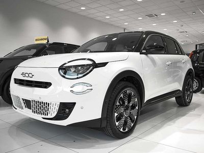 Nuova Fiat 600 La Prima 101 CV (74 kW) 2025 Antidote white SUV