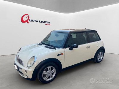 Usata Mini Cooper 116 CV (85 kW) 2005 Giallo Utilitaria