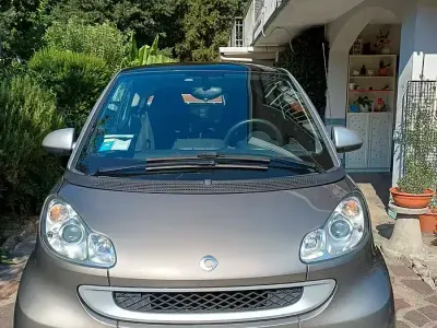 Usata Smart ForTwo Coupé Passion 71 CV (52 kW) 2010 Grigio Coupé