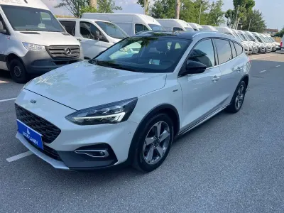 Usata Ford Focus Active 120 CV (88 kW) 2020 Other Station wagon