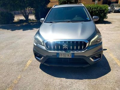 Usata Suzuki SX4 107 CV (78 kW) 2018 Grigio SUV