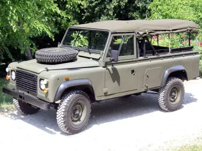 Usata Land Rover Defender 122 CV (89 kW) 1990 SUV