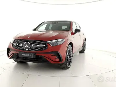 Usata Mercedes GLC300 AMG Line Premium Plus 333 CV (244 kW) 2025 Rosso SUV