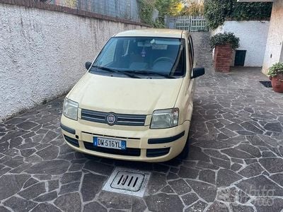 Usata Fiat Panda 69 CV (50 kW) 2010 Giallo Utilitaria