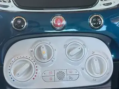 Usata Fiat 500 Lounge 69 CV (50 kW) 2020 Blu/azzurro Utilitaria