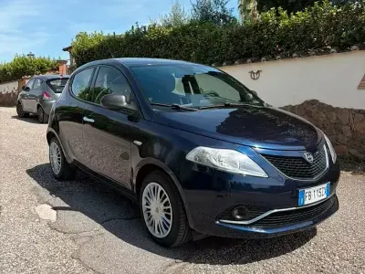 Usata Lancia Ypsilon