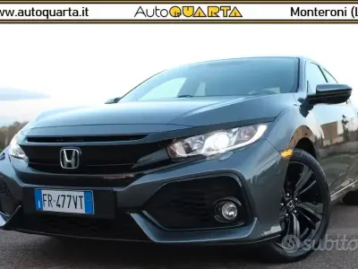 Usata Honda Civic Elegance 120 CV (88 kW) 2018 Grigio Berlina