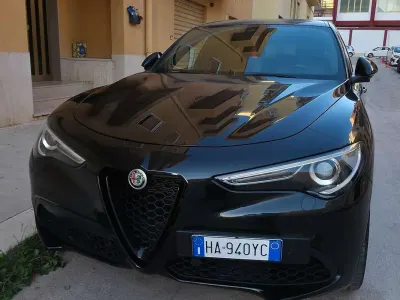 Usata Alfa Romeo Stelvio Veloce 280 CV (205 kW) 2022 Nero SUV