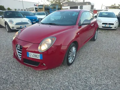 Gebraucht Alfa Romeo MiTo 85 PS (62 kW) 2015 Rot Kleinwagen