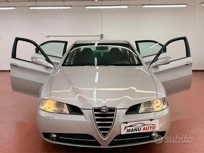 Alfa Romeo 166