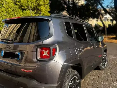 Usata Jeep Renegade Trailhawk 170 CV (125 kW) 2016 SUV