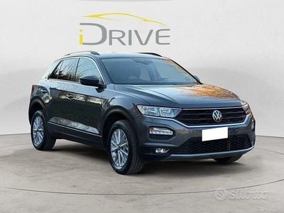 Usata VW T-Roc 110 CV (80 kW) 2021 Grigio SUV