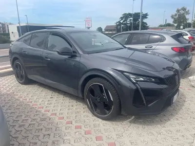 Usata Peugeot 408 GTi 179 CV (131 kW) 2023 Grigio SUV