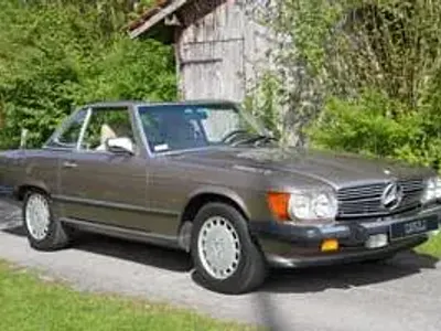 Usata Mercedes 560 230 CV (169 kW) 1989 Argento Cabrio