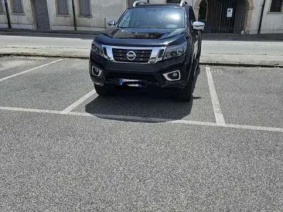 Begagnad Nissan Navara