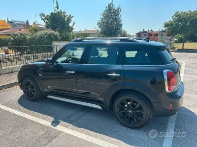 Usata Mini Cooper D Countryman 150 CV (110 kW) 2017 Nero SUV