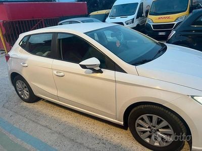 Usata Seat Ibiza 95 CV (69 kW) 2020 Bianco Utilitaria