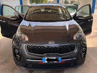Usata Kia Sportage Style 141 CV (103 kW) 2017 Grigio SUV