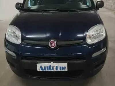 Usata Fiat Panda Pop 69 CV (50 kW) 2020 Blu Utilitaria
