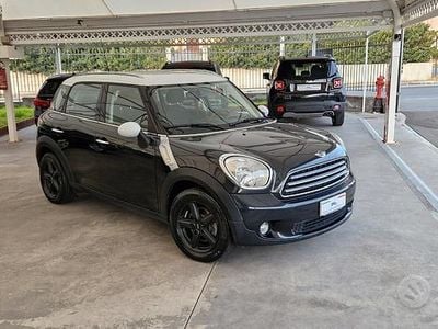 Usata Mini Cooper D 112 CV (82 kW) 2011 Nero Utilitaria
