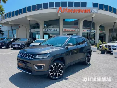 Usata Jeep Compass Limited 140 CV (102 kW) 2018 Grigio SUV