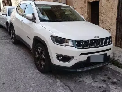 Usata Jeep Compass 120 CV (88 kW) 2018 Bianco SUV