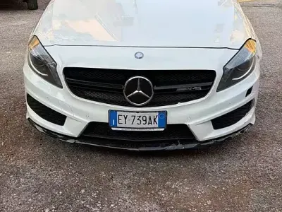 Usata Mercedes A200 136 CV (100 kW) 2015 Bianco Utilitaria