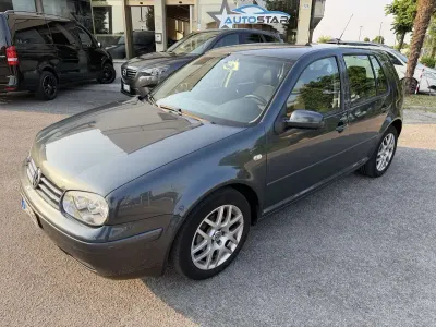 Usata VW Golf IV Comfortline 105 CV (77 kW) 2002 Other Berlina
