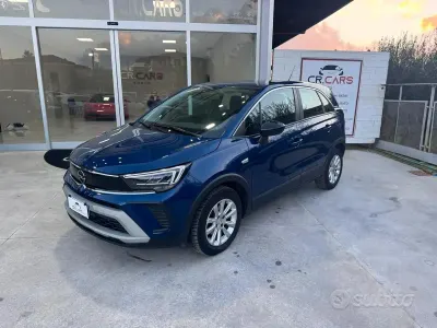 Usata Opel Crossland Elegance 110 CV (80 kW) 2022 Bluazzurro SUV