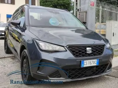 Usata Seat Arona Reference 95 CV (69 kW) 2024 Blu/azzurro SUV
