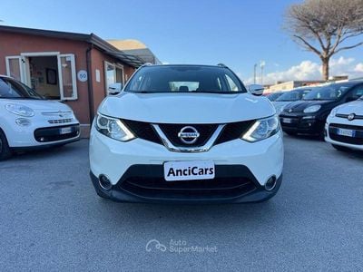 Usata Nissan Qashqai Acenta 110 CV (80 kW) 2016 Bianco SUV