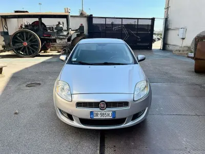 Usata Fiat Bravo Active 90 CV (66 kW) 2008 Argento Utilitaria