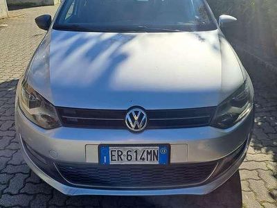 Usata VW Polo Highline 90 CV (66 kW) 2013 Argento Utilitaria