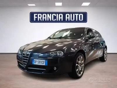 Second-hand Alfa Romeo 147 Distinctive 150 CP (110 kW) 2008 Gri Hatchback