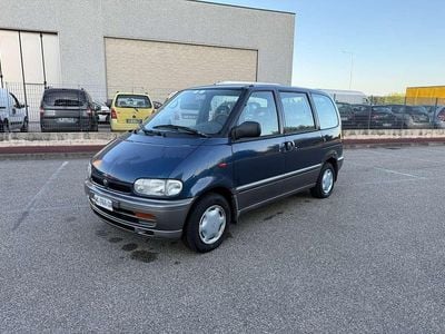 Usata Nissan Serena 126 CV (92 kW) 1996 Blu/azzurro Monovolume