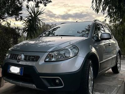 Usata Fiat Sedici 135 CV (99 kW) 2011 Grigio SUV