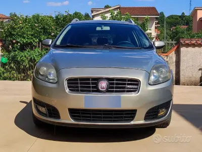 Usata Fiat Croma Emotion 150 CV (110 kW) 2009 Marrone Station wagon